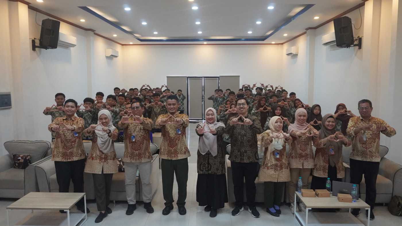 EDUINPALTIM, Eksplorasi Dunia Teknik: Sambutan SMK Teknik PAL Surabaya untuk SMPN 31 Surabaya